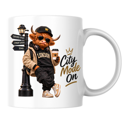 London Mug "City Mode On Cool Highland Cow" City Mode On 325ml Ceramic Coffee Mug – Cool Highland Cow in Cap, Sunglasses & Jacket Leaning on London Street Sign City Gift | Available in Multicolours | Fast Dispatch by UK Seller (M3284)