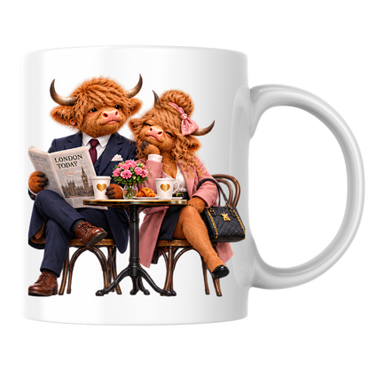 Fashion Mug "London Cafe Highland Cow Couple" London Cafe Highland Cow Couple 325ml Ceramic Coffee Mug – Chic London Today Newspaper Tea Cup With Suit Pink Coat Bistro Coffee Graphic Gift | Available in Multicolours | Fast Dispatch by UK Seller (M3189)