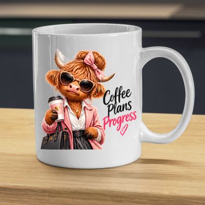 Highland Cow Mug "Coffee Plans Progress Highland Cow" 325ml Ceramic Coffee Mug – Chic Highland Cow in Pink Blazer, Hair Bow Sunglasses Holding Coffee Cup Designer Bag Work Office Gift | Available in Multicolours | Fast Dispatch by UK Seller (M3278)