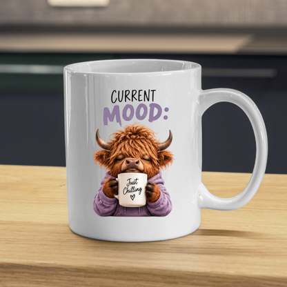 Cozy Highland Cow Mug "Current Mood: Just Chilling" Graphic 325ml Ceramic Coffee Cup Peaceful Highland Cow in Purple Hoodie Novelty Tea Cup | Relaxing Morning Gift for Her & Friends | Available in Multicolours | Fast Dispatch by UK Seller (M3135)