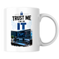 Tech Mug "Trust Me I'm In IT" Trust Me I'm In IT 325ml Ceramic Coffee Mug – Funny IT Specialist Workstation Mug with Multi-Monitor Setup, Lock & Circuit Graphics | Tech Gift | Fast Dispatch by UK Seller (M3333)