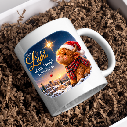 Christmas Mug "The Light Of The World Came For Us Highland Cow" John 1:5 325ml Ceramic Coffee Mug – Festive Highland Cow Mug With Santa Hat Star Of Bethlehem Christian Holiday Gift | Available in Multicolours | Fast Dispatch by UK Seller (M3308)