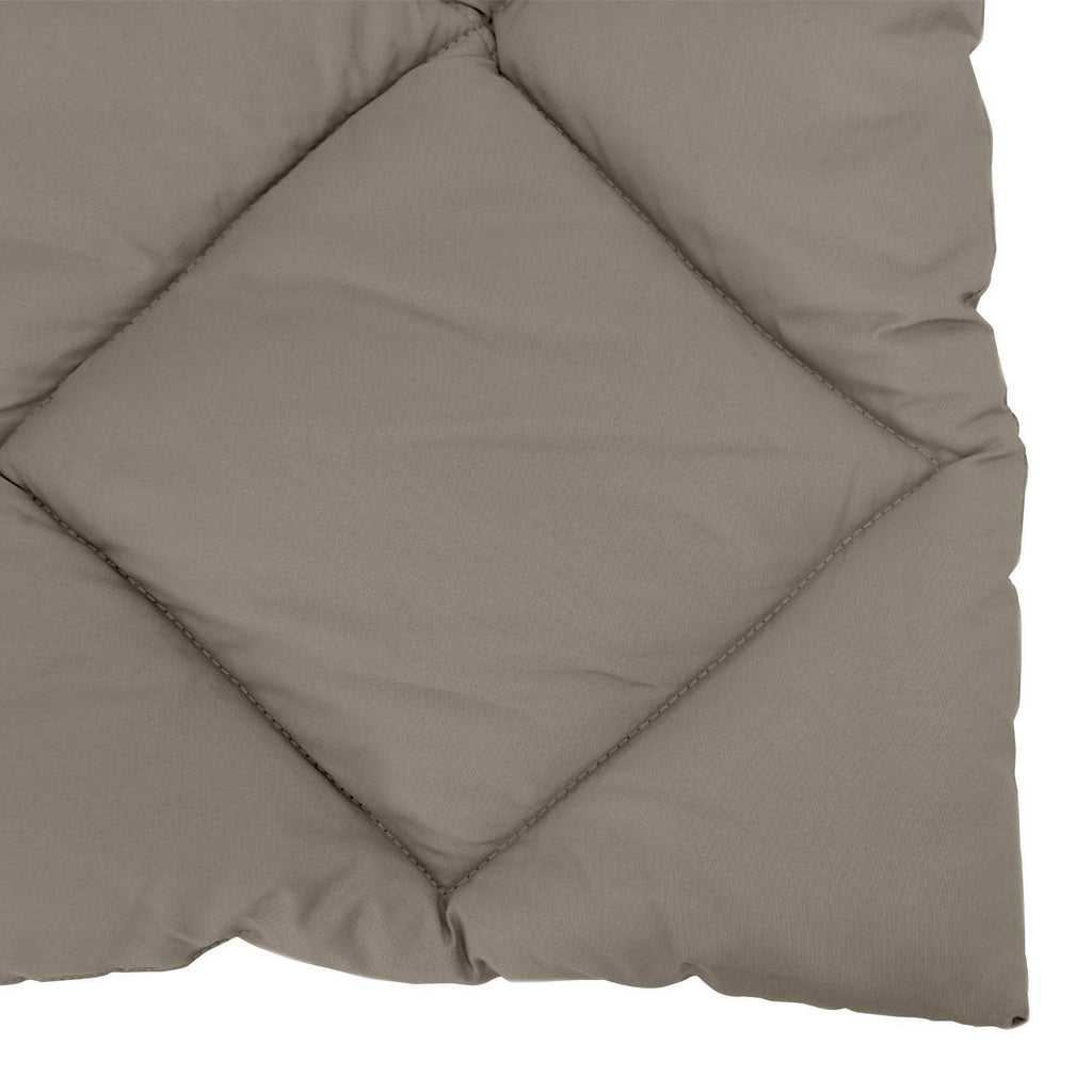 Winter Duvet Light Grey 220 x 200 cm Microfiber