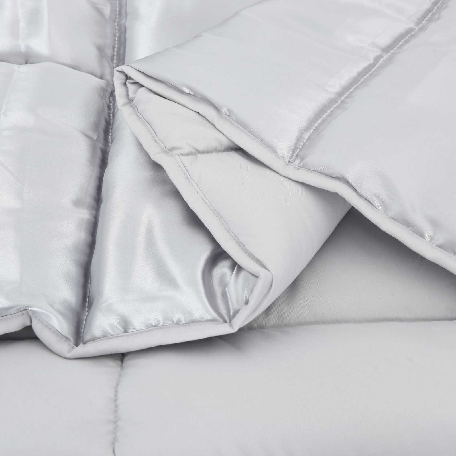 Full Year Duvet Silver 200 x 155 cm Satin and Microfiber