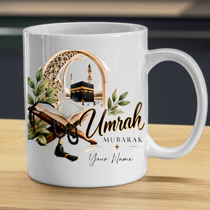 Personalised Umrah Mubarak Mug 325ml Ceramic Coffee Tea Cup – Custom Name, Holy Kaaba, Open Quran & Tasbih Prayer Beads Islamic Pilgrimage Gift for Family, Friends, Hajj Celebration – Fast Dispatch by UK Seller (M3489)