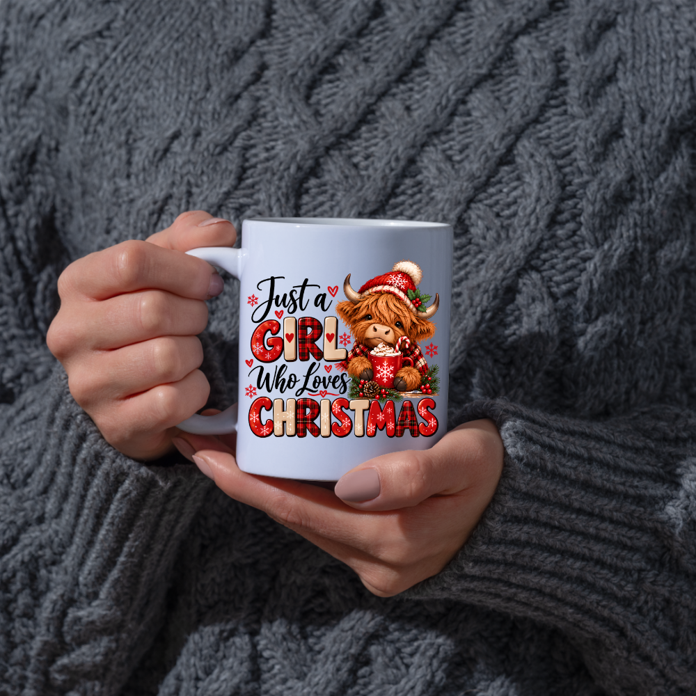 Christmas Highland Cow Mug "Just A Girl Who Loves Christmas" Just A Girl Who Loves Christmas 325ml Ceramic Coffee Mug – Festive Highland Cow in Santa Hat with Hot Cocoa & Buffalo Plaid Typography | Holiday Gift | Fast Dispatch by UK Seller (M3460)