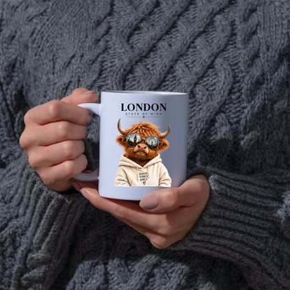 London State of Mind Highland Cow Mug "LONDON State of Mind, Good Vibes Only" Graphic 325ml Ceramic Coffee Cup Cool Highland Cow in Sunglasses Novelty Tea Cup | Trendy London Gift for Her & Him | Available in Multicolours | Fast Dispatch (M3139)