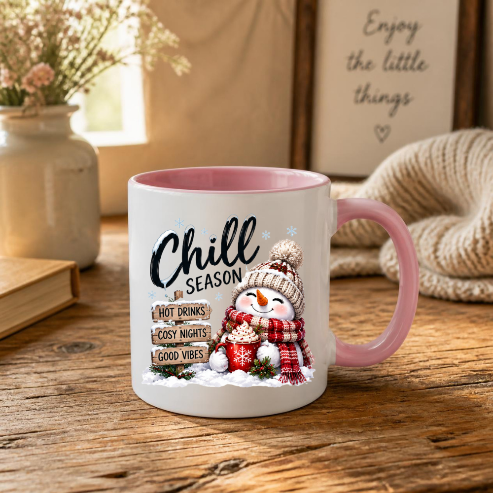Snowman Chill Season Mug "Chill Season Hot Drinks Cosy Nights Good Vibes" Chill Season Hot Drinks 325ml Ceramic Coffee Mug – Cute Snowman in Beanie & Scarf holding Hot Chocolate Mug with Wooden Sign Post | Winter Gift | Fast Dispatch by UK Seller (M3400)