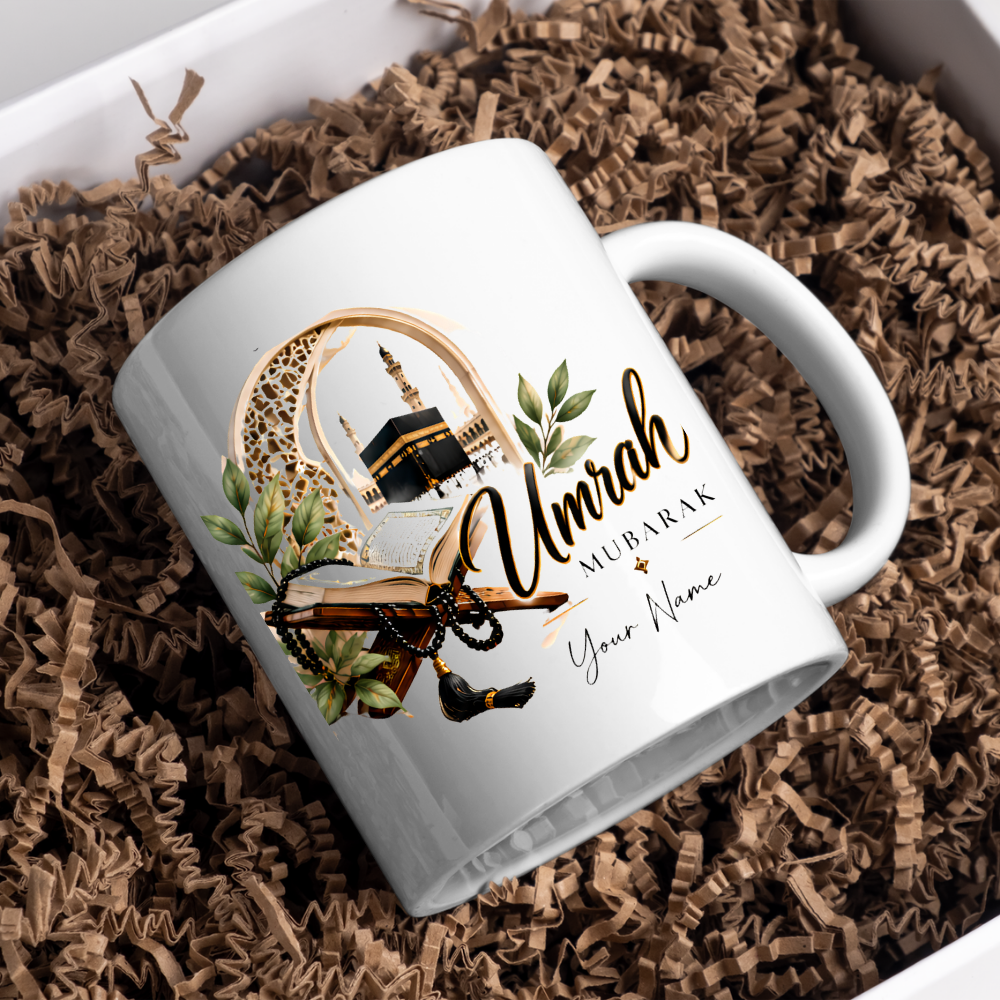 Personalised Umrah Mubarak Mug 325ml Ceramic Coffee Tea Cup – Custom Name, Holy Kaaba, Open Quran & Tasbih Prayer Beads Islamic Pilgrimage Gift for Family, Friends, Hajj Celebration – Fast Dispatch by UK Seller (M3489)