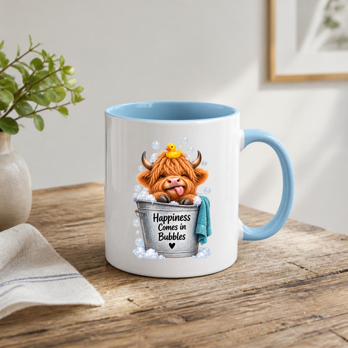 Novelty Mug "Happiness Comes in Bubbles" Highland Cow Ceramic Coffee Mug – Cute Bubble Bath Farm Animal with Rubber Duck & Tongue-Out Tea Cup Gift | Available in Multicolours | Fast Dispatch by UK Seller (M1225)