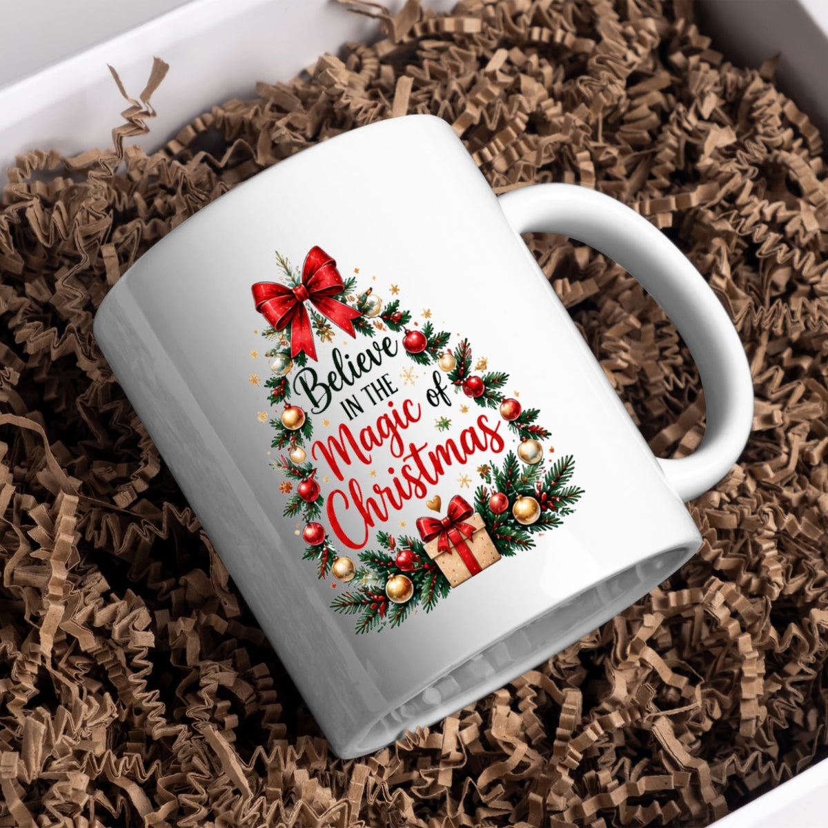 Enchanting Mug "Believe in the Magic of Christmas" Christmas Tree 325ml Ceramic Coffee Mug Festive Winter Holiday Tea Cup with Red Bow, Ornaments & Gift Box | Available in Multicolours | Fast Dispatch by UK Seller (M1265)