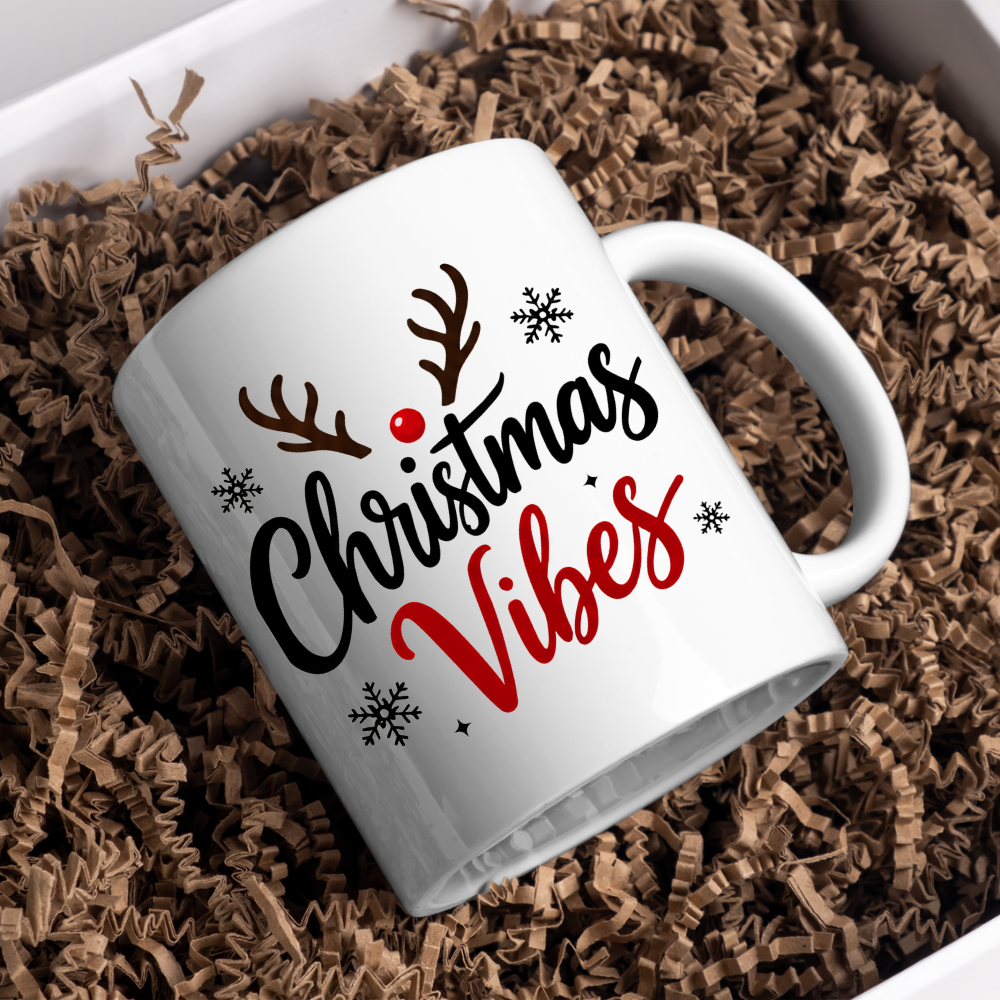 Christmas Reindeer Mug "Christmas Vibes" Christmas Vibes 325ml Ceramic Coffee Mug – Festive Typography Slogan with Brown Reindeer Antlers, Red Nose & Black Snowflakes | Winter Holiday Gift | Fast Dispatch by UK Seller (M3435)